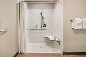 Park Inn by Radisson, Kelowna