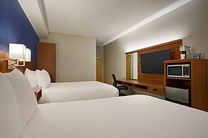 Park Inn by Radisson, Kelowna