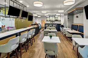 Park Inn by Radisson, Kelowna