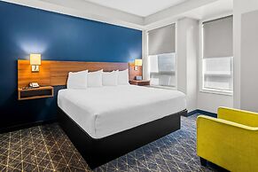 Park Inn by Radisson, Kelowna