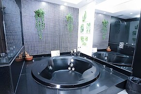 360 Bonaparte by Ozped