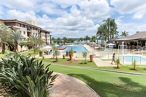 360 Life Resort by Ozped