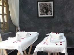 RIAD ET SPA MISRIA LES OLIVIERS