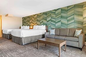 Cambria Hotel Ocean City - Bayfront