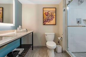 Cambria Hotel Ocean City - Bayfront