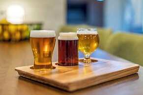 Cambria Hotel Ocean City - Bayfront