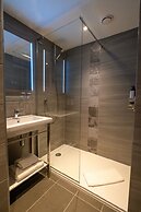 Mercure Newport Hotel