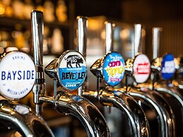 Mercure Newport Hotel