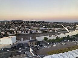 Mercure Newport Hotel