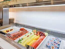 Mercure Newport Hotel