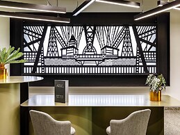 Mercure Newport Hotel