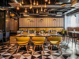 Mercure Newport Hotel