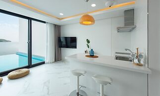 Hi Mohang Pool Villa