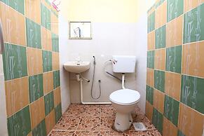 OYO 89819 Raz Hotel Kelulut