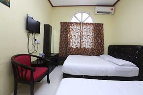 OYO 89819 Raz Hotel Kelulut