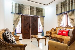 OYO 2169  Anugrah Bromo Homestay