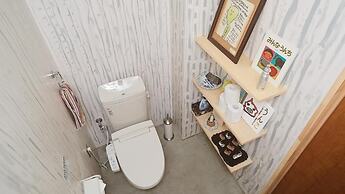 Cocoroom Guesthouse Cafe and Garden - Hostel