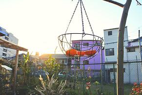 Cocoroom Guesthouse Cafe and Garden - Hostel