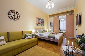 GM Apartment Kudrinskaya 1