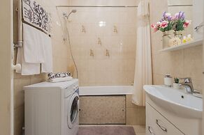 GM Apartment Kudrinskaya 1