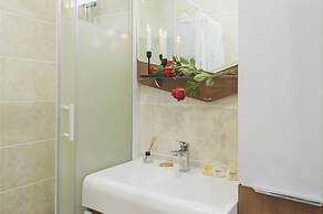 GM Apartment Leontievskii 6 bld 2