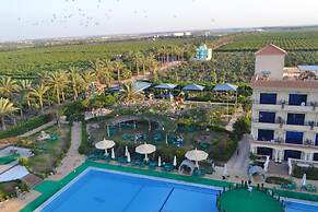 Green Desert Hotel