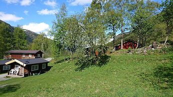 Eidsdal Camping og Feriehus