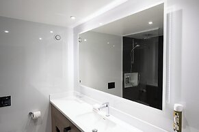 Sandman Signature Sheffield Quays Hotel