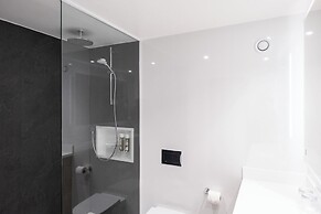 Sandman Signature Sheffield Quays Hotel