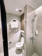 Deka Hotel Surabaya HR Muhammad