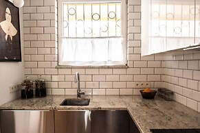 P&O Apartments Corazziego Metro Ratusz