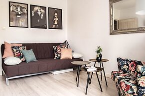 P&O Apartments Corazziego Metro Ratusz