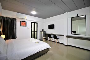 The 168 Gallery Residence