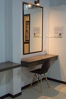 The 168 Gallery Residence