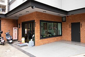 The 168 Gallery Residence