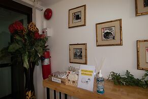 The 168 Gallery Residence