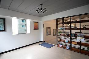 The 168 Gallery Residence