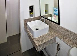 The 168 Gallery Residence