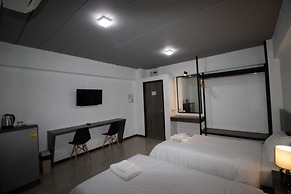 The 168 Gallery Residence