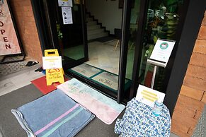 The 168 Gallery Residence