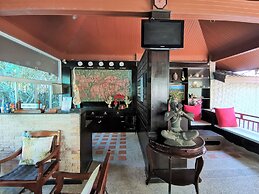 Thai Modern Resort & Spa