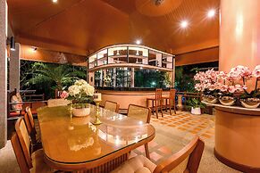 Thai Modern Resort & Spa