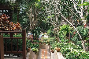 Thai Modern Resort & Spa