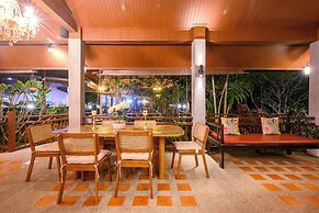 Thai Modern Resort & Spa