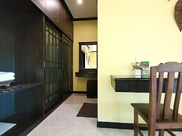 Thai Modern Resort & Spa