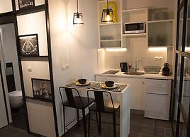 Super Stylish Apartments in Syntagma Square