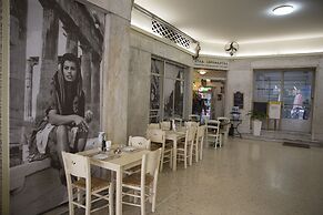 Super Stylish Apartments in Syntagma Square