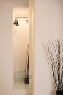 Super Stylish Apartments in Syntagma Square