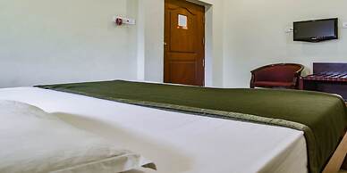 Lloyds Guest House , Krishna street , T. Nagar