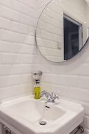 Beautiful 2 Bedroom Garden flat